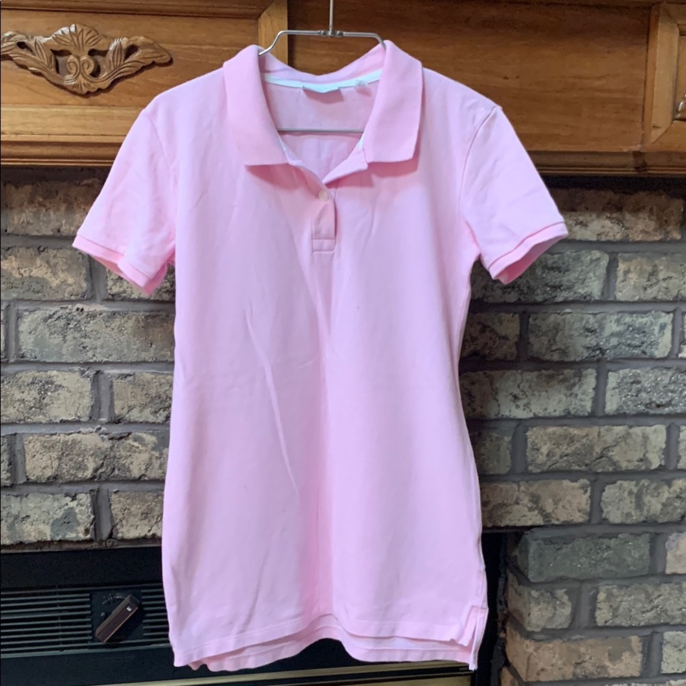 Womens size xs DKNY pink polo shirt. Euc